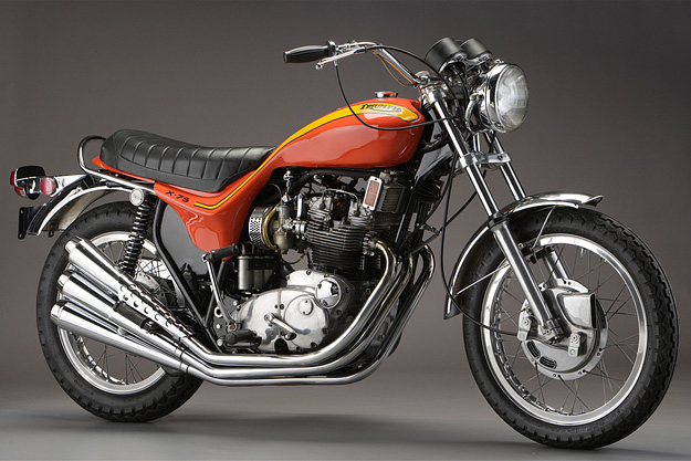 Then BSA folded and the planned BSA'Rocket3 became the Triumph X75