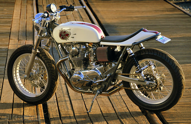 yamaha-classic-motorcycle-yamaha-xs750 
