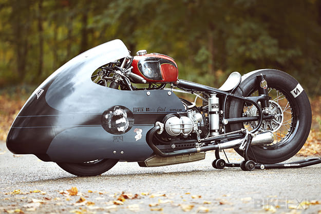 bmw-racing-motorcycle-1.jpg