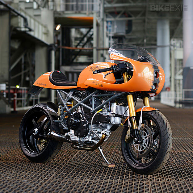 CAFÉ RACER 76: RED MAX SPEED SHOP DUCATI MONSTER